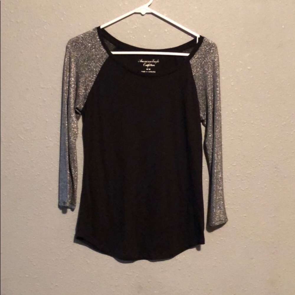 American Eagle Outfitter Black Shirt